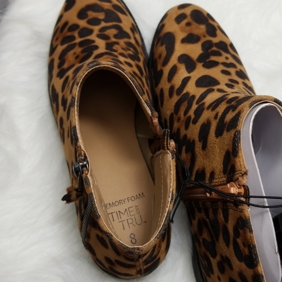 Time and Tru Two Zip Women's Animal Print Booties - Picture 8 of 8